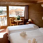 Les Cretes Blanches Hotel