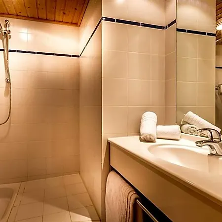 Hotel Les Cretes Blanches 3*