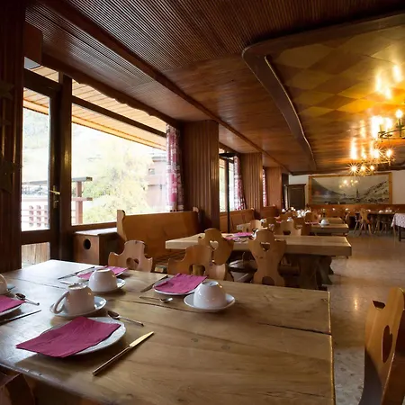 Hotel Les Cretes Blanches Val-d'Isere